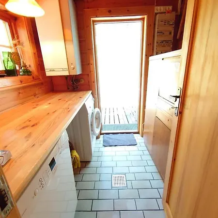 Ferienhaus Skont Norsk Bjaelkehus Naer Strand